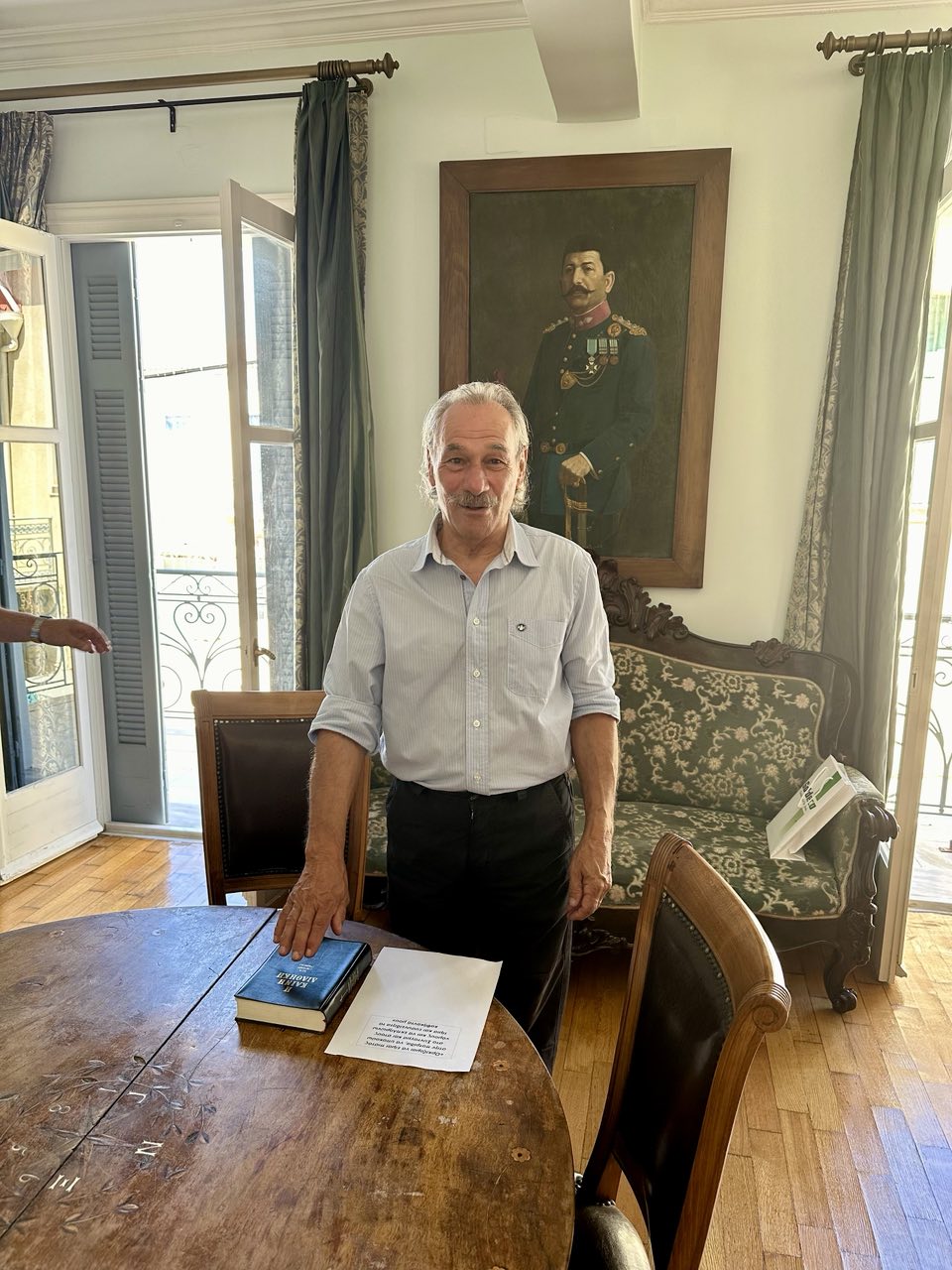 ΠΑΡΑΙΤΗΣΗ ΔΗΜΟΤΙΚΟΥ ΣΥΜΒΟΥΛΟΥ, Θ. ΧΑΡΑΚΛΑΝΗ ΚΑΙ ΠΡΟΣΚΛΗΣΗ ΣΕ ΟΡΚΟΜΩΣΙΑ ΝΕΟΥ ΔΗΜΟΤΙΚΟΥ ΔΥΜΒΟΥΛΟΥ, Κ. ΓΚΙΩΝ