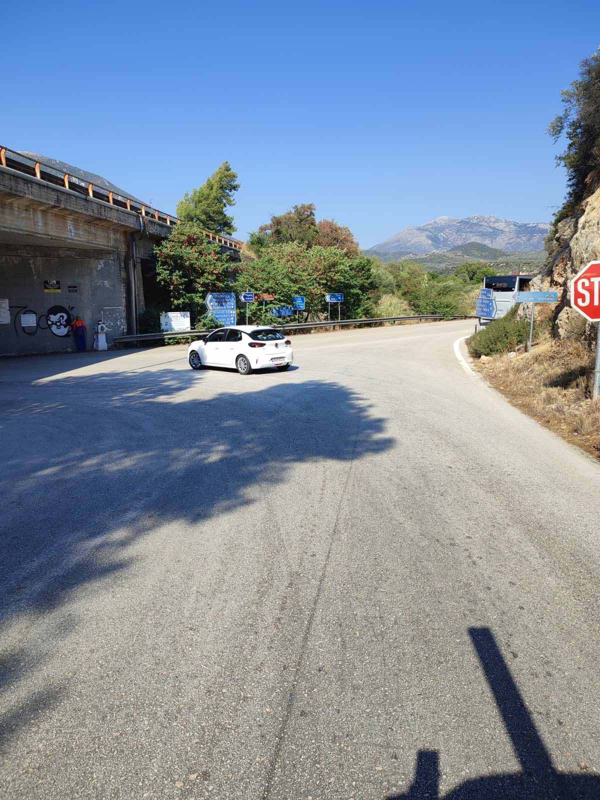 ΤΟΠΟΘΕΤΗΣΗ ΟΔΟΣΗΜΑΝΣΗΣ ΕΚΤΟΣ ΤΗΣ ΕΠΙΚΡΑΤΕΙΑΣ ΤΟΥ ΔΗΜΟΥ ΜΑΣ