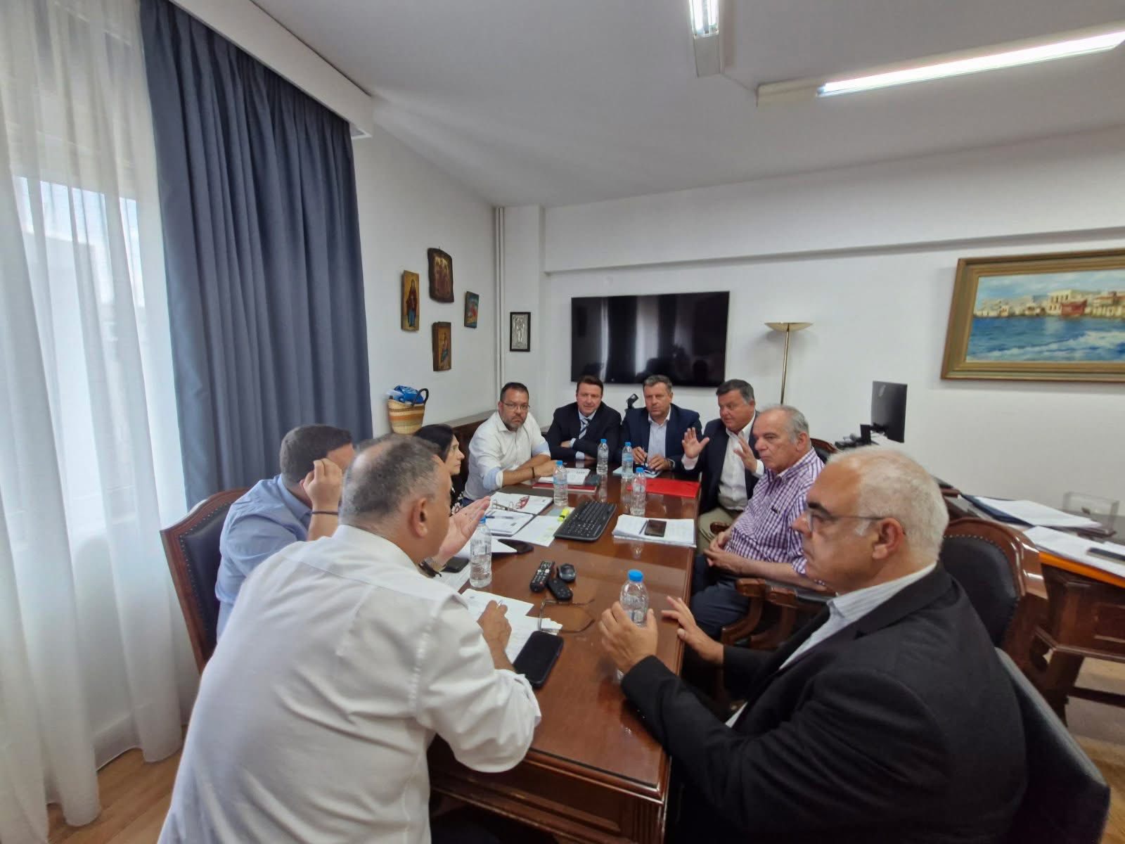 Ο ΔΗΜΑΡΧΟΣ ΠΟΡΟΥ ΣΤΟΝ ΥΦΥΠΟΥΡΓΟ ΚΕΛΛΑ ΓΙΑ ΤΟ ΕΙΔΙΚΟ ΧΩΡΟΤΑΞΙΚΟ ΤΩΝ ΥΔΑΤΟΚΑΛΛΙΕΡΓΕΙΩΝ